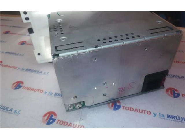 Радио/ проигрыватель CD/DVD / навигация A4518203479, VP7CRF18C815AG   Smart ForTwo I  