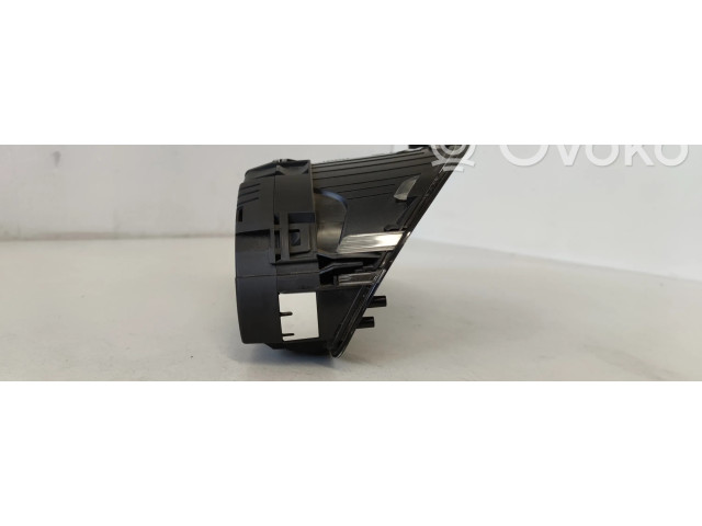 Přístrojová deska  Mercedes-Benz Vito Viano W639 2011 A6399001100, 6399001100  