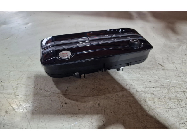 Блок управления климат-контролем GX7318C858RF   Jaguar XE