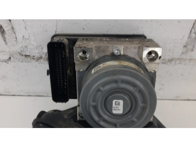 Jednotka ABS 6880549   BMW X1 F48 F49 2016