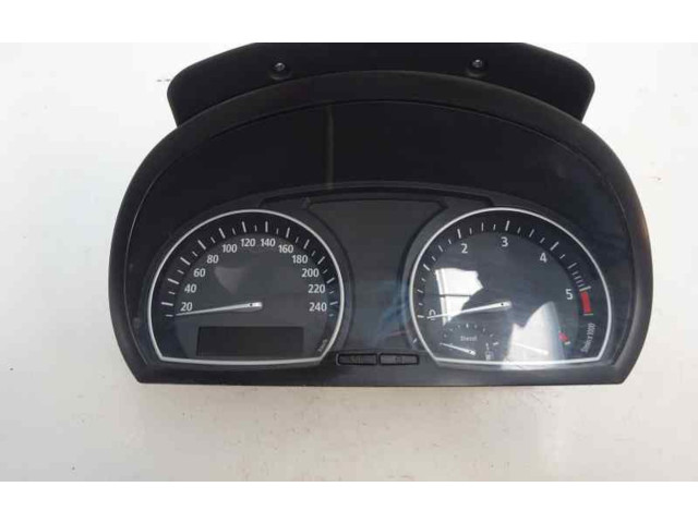 Панель приборов    BMW X3 E83       