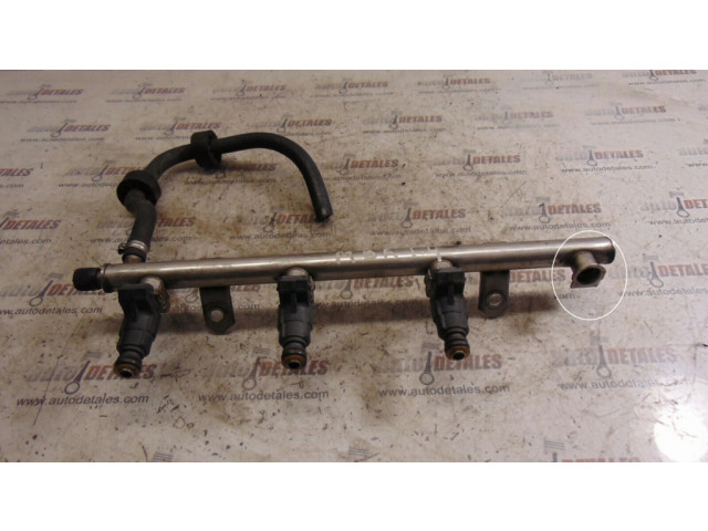 Vstřikovací lišta A1660700495   Mercedes-Benz A W168  pro benzínový motor 1.4  