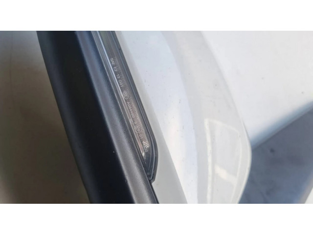 Zpětné zrcátko  BMW 2 F46 2018  E1041357  