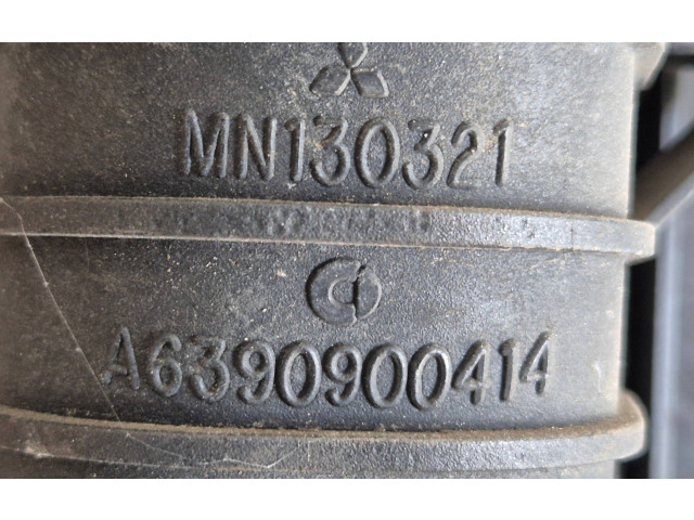 Интеркулер  MN130321, A6390900414   Mitsubishi Colt 