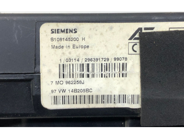 Блок предохранителей 7M0962258J, 97VW14B205BC   Volkswagen Sharan    