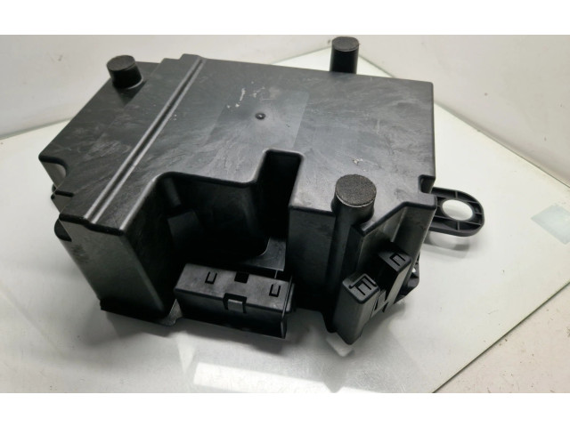 Блок предохранителей  A1675402458   Mercedes-Benz GLE W167    