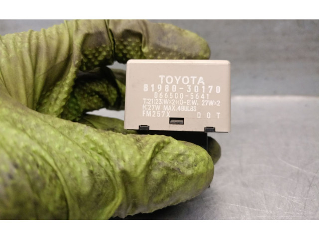Блок предохранителей 8198030170, 0665005641DENSO   Lexus GS 300 350 430 450H    
