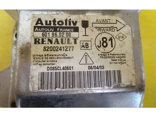 Блок подушек безопасности 601960200, 8200241277   Renault Espace -  Grand espace IV