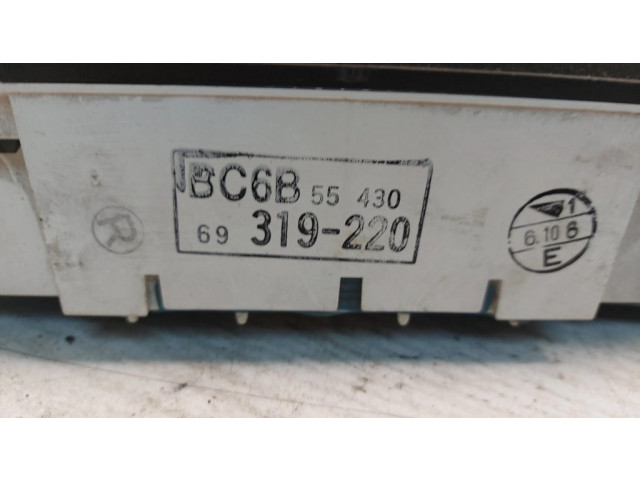 Přístrojová deska  Mazda 323 1995 69319220, BC6B55430  