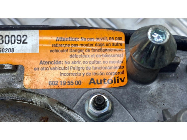 Подушка безопасности водителя 30630092, TB021550208   Volvo S40, V40