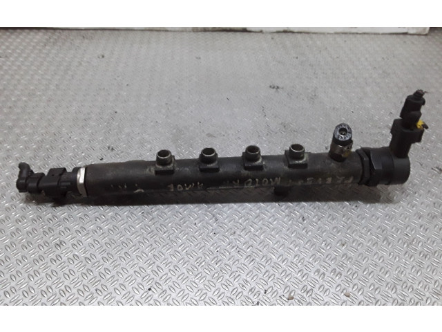Vstřikovací lišta 0445214117   Opel Vectra C     