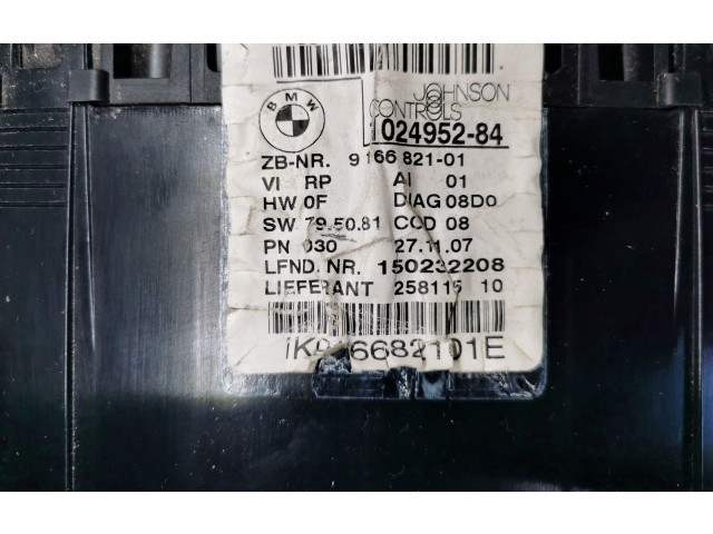 Přístrojová deska  BMW 1 E81 E87 2006 1041568, 102495284  