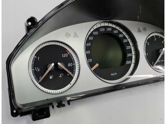 Přístrojová deska  Mercedes-Benz C W204 2008 A2045404548  