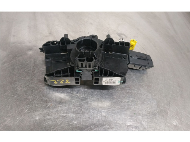 Подрулевой шлейф SRS 681722712RD   Dacia Sandero