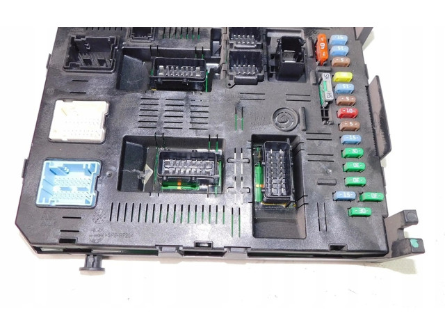 Pojistková skříňka Řídící jednotka BSM 9663510480   Peugeot 407 2007