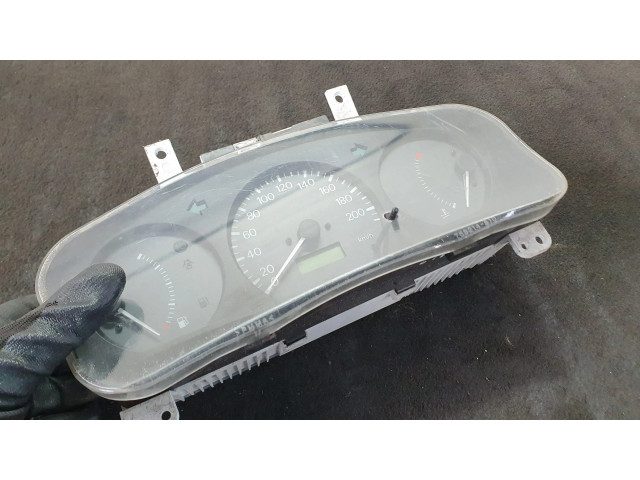 Панель приборов MR233049, 223220   Mitsubishi Colt       