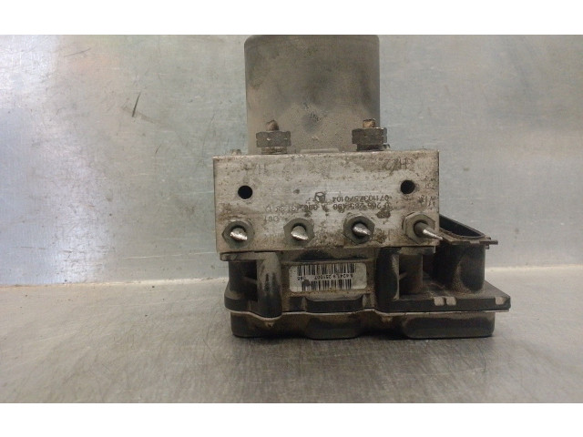 Jednotka ABS 0064313812, 0265235496   Mercedes-Benz A W169 2007