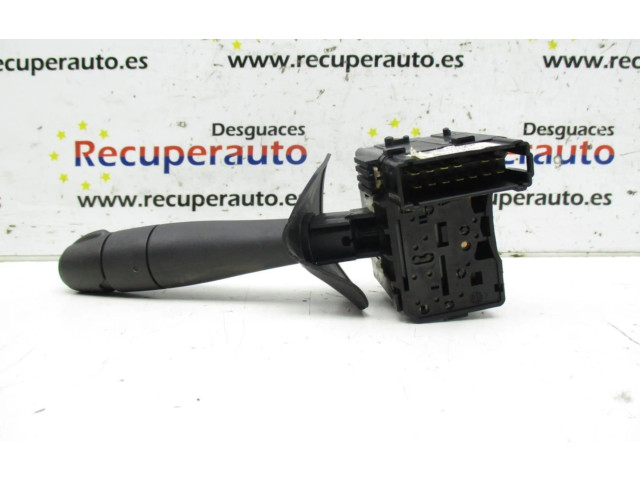 Переключатель дворников    Renault Sandero I