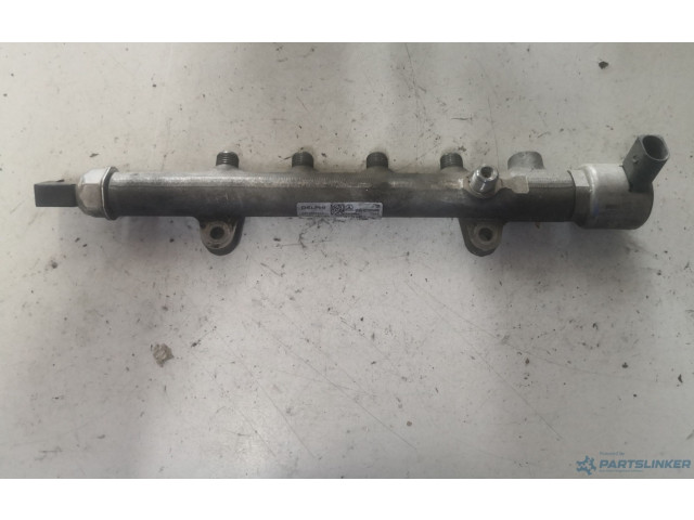 Vstřikovací lišta A6510700495   Mercedes-Benz C W204     