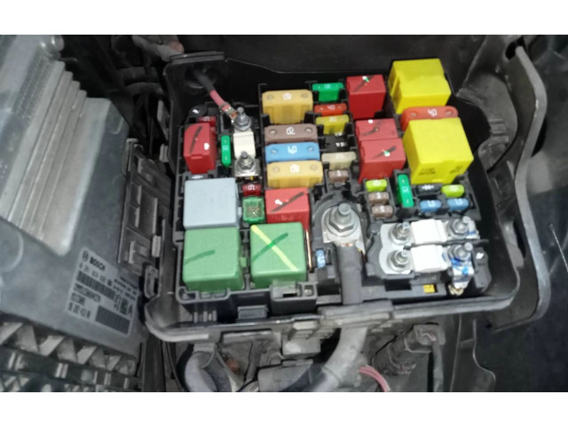 Pojistková skříňka Řídící jednotka BSM 9804848580   Peugeot 2008 II 2018