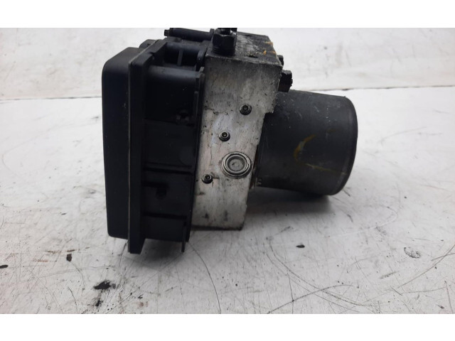 Jednotka ABS 8200551143   Renault Megane II 2006
