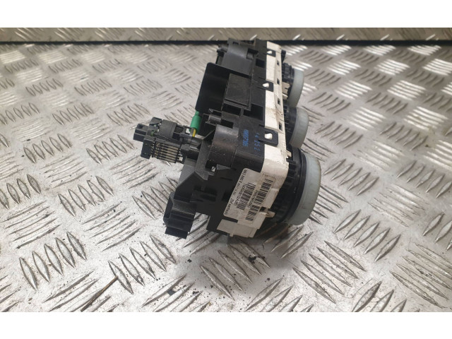 Блок управления климат-контролем 983860X   Mitsubishi Colt