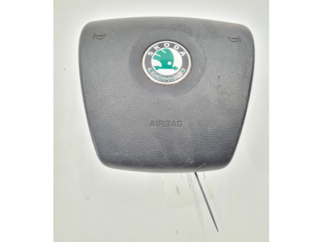 Подушка безопасности водителя 5J0880201B   Skoda Roomster (5J)