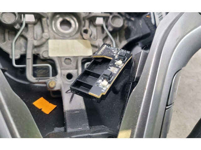 Руль Hyundai ix20   -  года 561201K000EQ, K0-3154I      