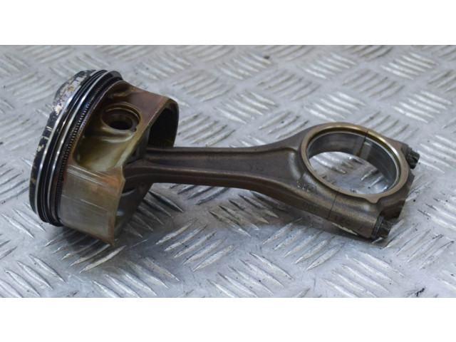Píst 75244937521300   BMW 7 E65 E66  pro benzínový motor 6.0 N73 B60 A 