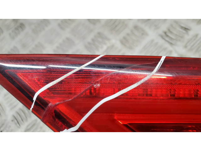 Задний фонарь правый сзади 8V5945094J    Audi A3 S3 8V   2013-2019 года
