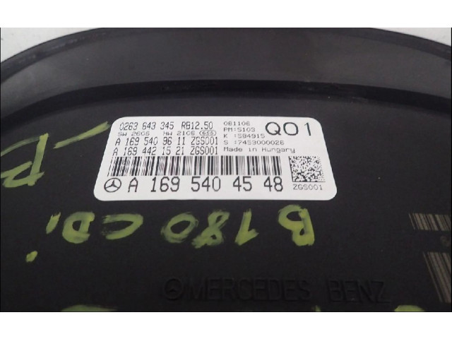 Přístrojová deska  Mercedes-Benz B W245 2007 1694403911  