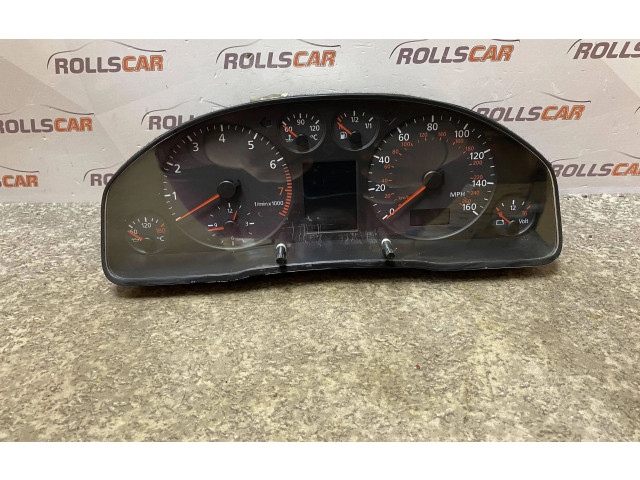 Přístrojová deska  Audi A6 S6 C5 4B 2001 4B0919930Q, 110008890021  