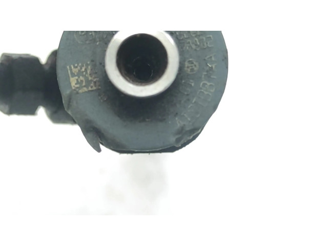 Vstřikovač 0445110213   Fiat Croma  pro naftový motor 2.4 939A3000 