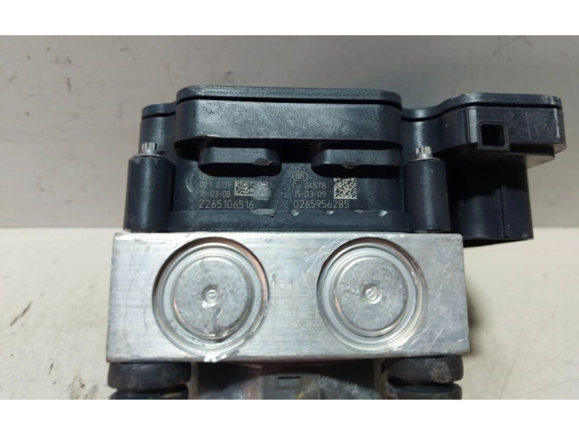 ABS Steuergerät 476605492R   Renault Sandero I 2015