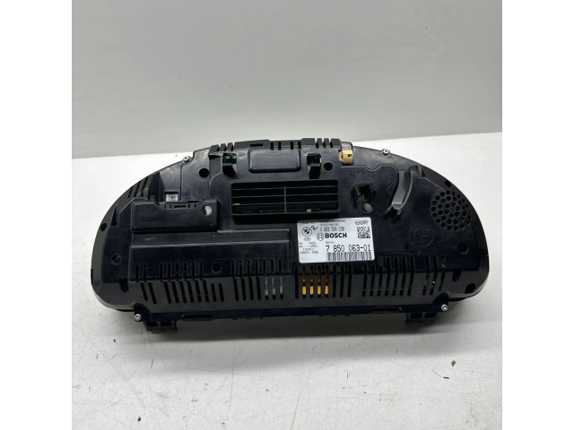 Přístrojová deska  BMW M5 2009 785006301, 0263724038  