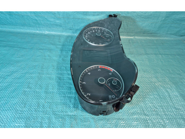 Přístrojová deska  Volkswagen Jetta VI 2012 5C6920861A, ZYS0001702  