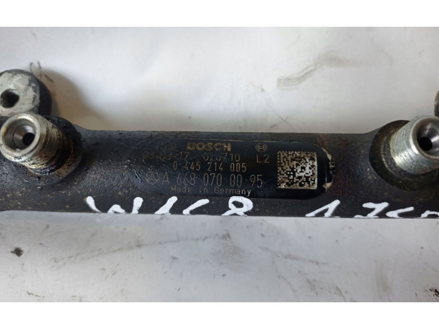 Vstřikovací lišta A6680700095   Mercedes-Benz A W168     