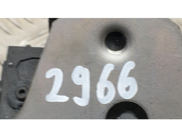 замок багажника 251013, BM519442A66BB    Ford Focus ST 2015-2018 года