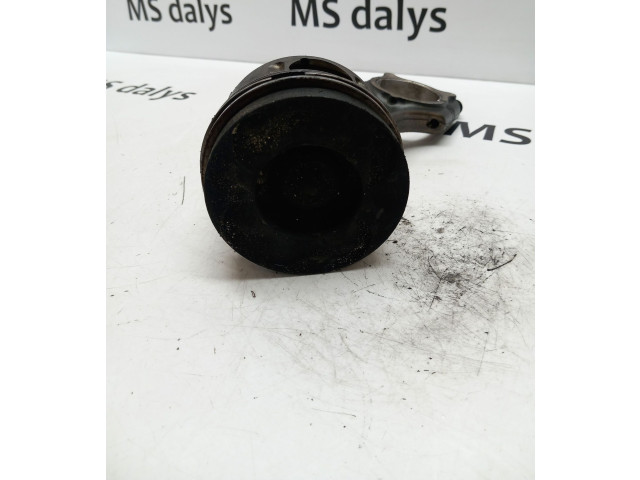 Píst A6110300320, A6130300117   Mercedes-Benz S W220     