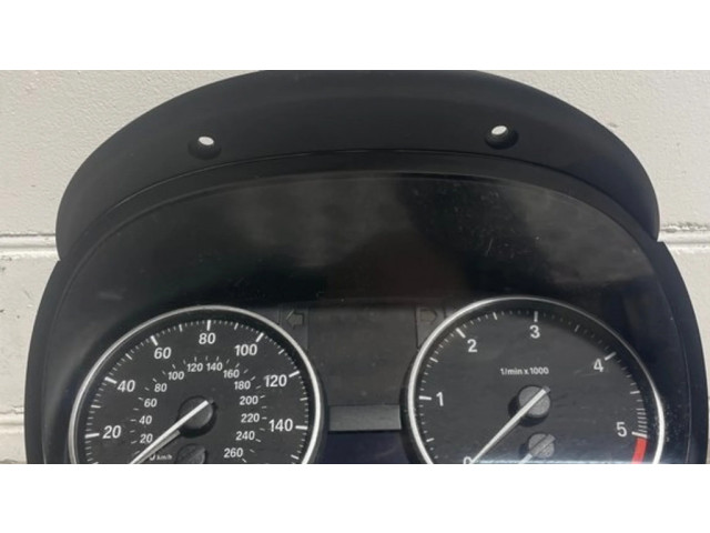 Přístrojová deska  BMW X1 E84 2011 9242347, 21546300  