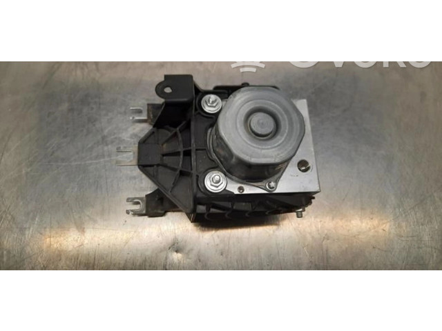 Jednotka ABS 47660HW21A   Infiniti Q30 2016