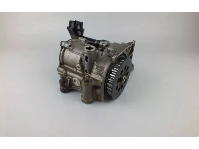 Масляный насос  CRKB / DJGA 04L145208T  Seat Leon (5F) 