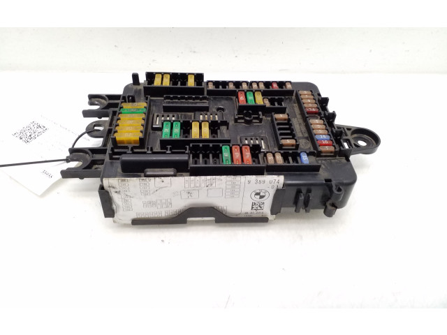Блок предохранителей 9389070, 938907001   BMW 3 F30 F35 F31    