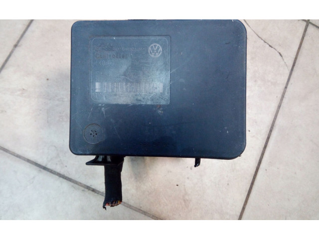 Jednotka ABS 1K0907379AC   Volkswagen Golf VI 2008