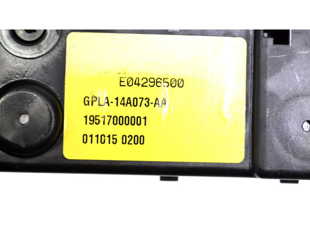   Pojistková skříňka GPLA14A073AA   Land Rover Range Rover Sport L494 2016