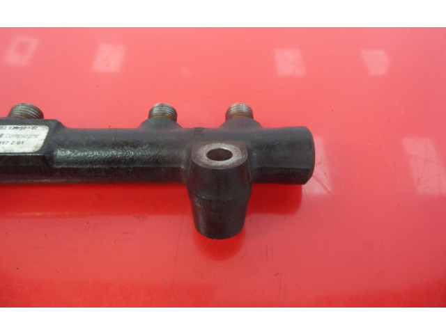 Vstřikovací lišta 968529758002, 28497Z01   Volvo V40     