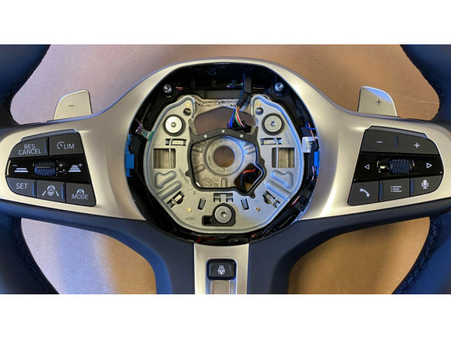 Руль BMW 3 G20 G21  2019- года 32308746693      