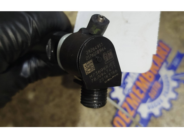 Vstřikovač 28264951, 25183186   Opel Antara    Z22D1 