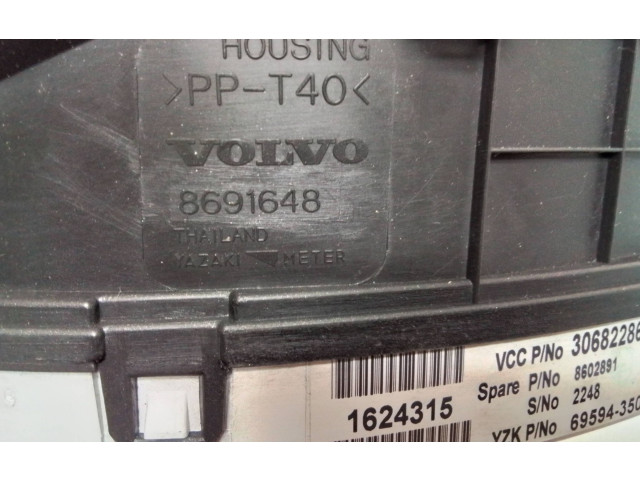 Přístrojová deska  Volvo XC90 2008 30682286, 69594350T  