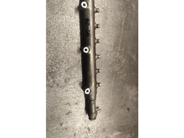 Vstřikovací lišta 8658252, 004253   Volvo XC70     